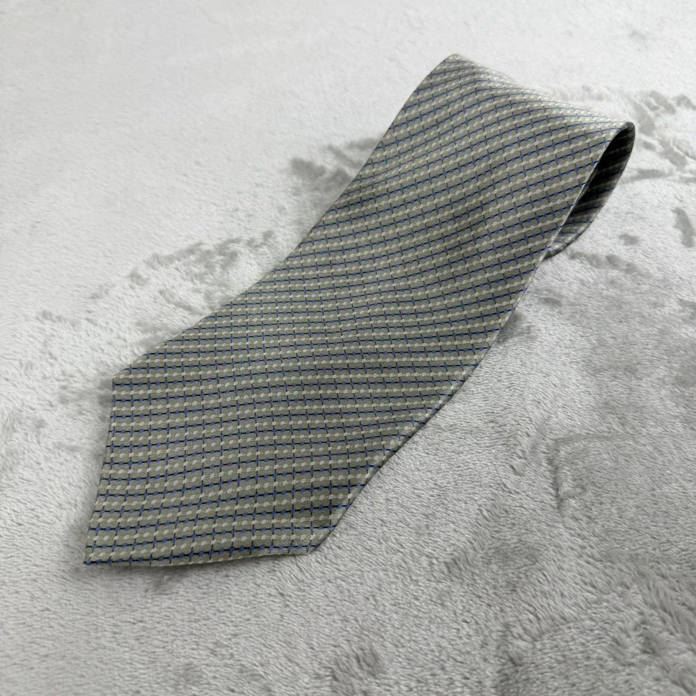 Van Heusen Mens 100% Silk Necktie Sage Green Blue Geometric Pattern Made in‎ USA